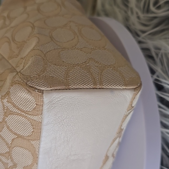 Coach Small Kelsey Satchel Signature Jacquard Light Khaki Chalk Trim New - Picture 6 of 14